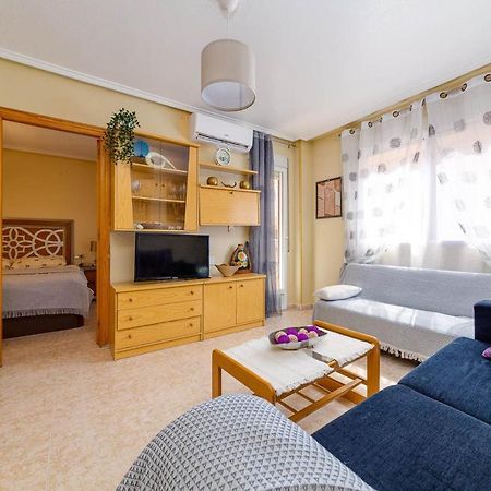 Cozy Appartment Torrevieja At Irina Extérieur photo