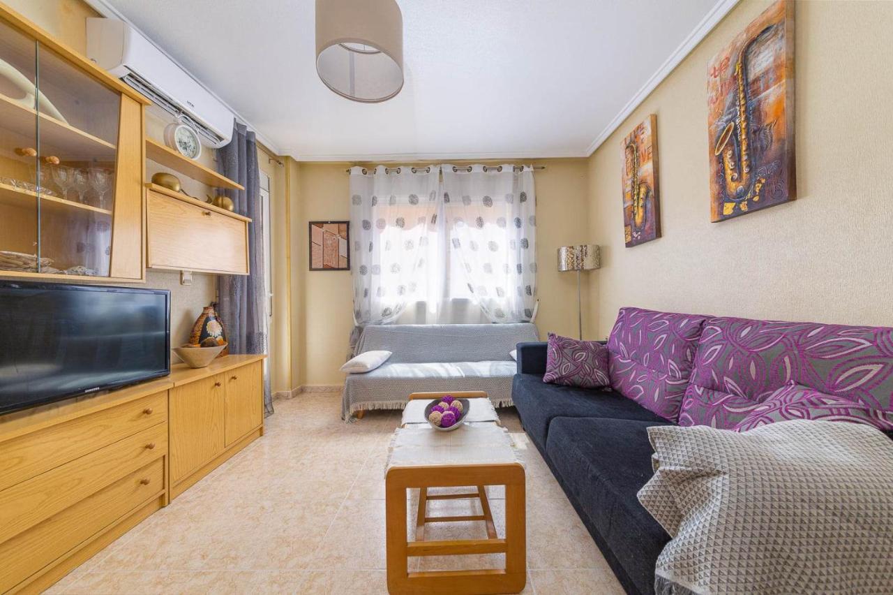 Cozy Appartment Torrevieja At Irina Extérieur photo